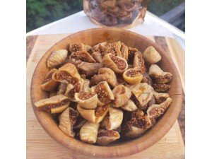 Zeytinyağlı Kuru İncirli Börülce Yemeği